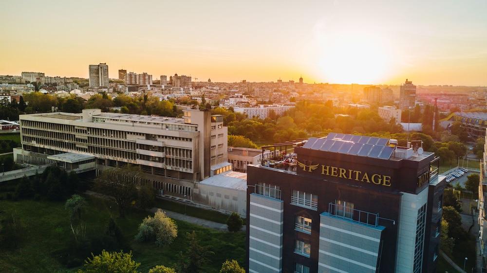 Heritage Отель