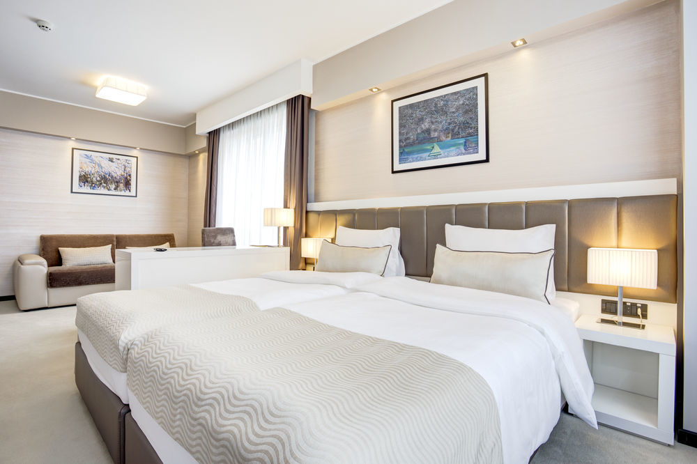 Heritage Отель 4*